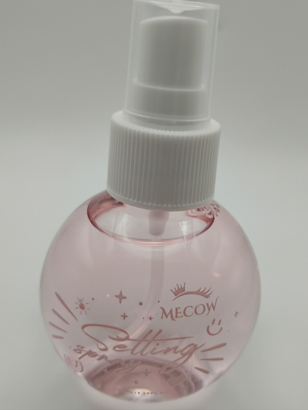 Pink Makeup Setting Spray - Picture 2 of 2